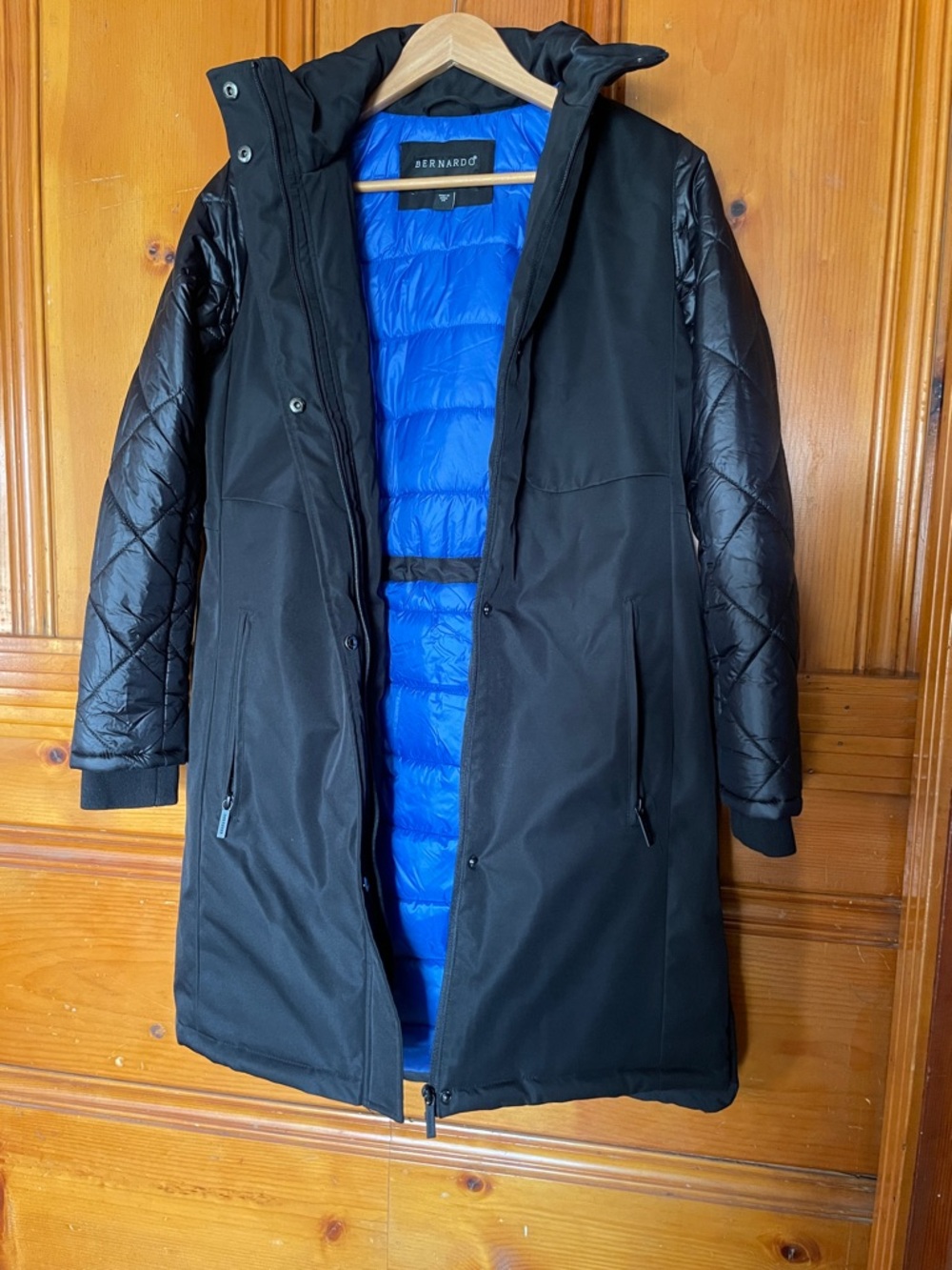 Bernardo Black Puffer Coat with Blue Quilted Liner